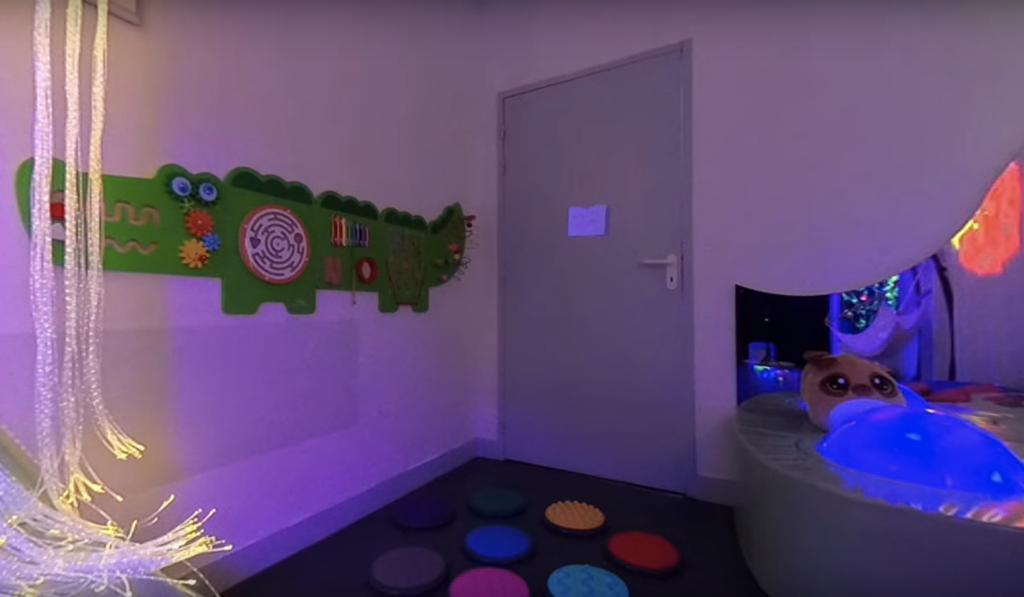 Une « expérience immersive » pour sensibiliser à la diversité des réponses possibles aux besoins éducatifs particuliers des élèves.